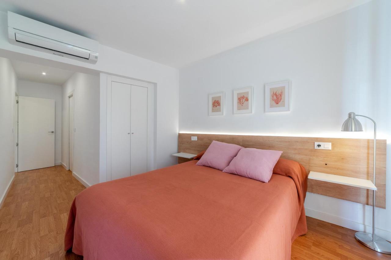 Apartamentos Turisticos Torres De Santiago Ubeda  Exterior photo